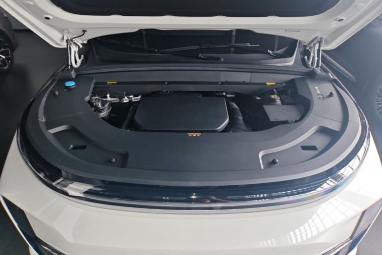 Used Li Auto L7 2024 Ultra Model Engine Bay