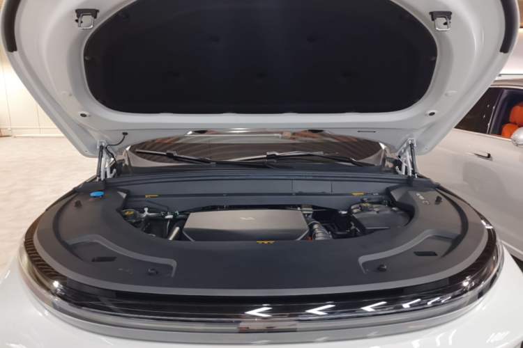 Used Li Auto L7 2024 MAX Model Engine Bay