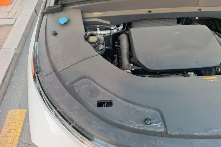 Used Li Auto L7 2024 Pro Model Engine Bay Right