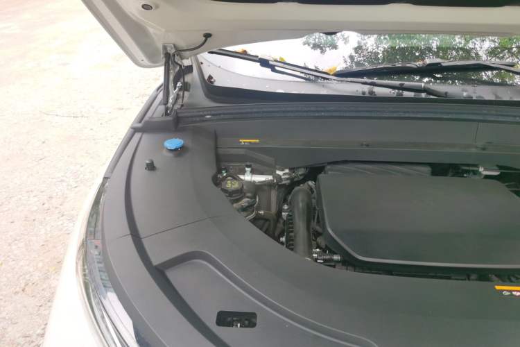 Used Li Auto L7 2024 Ultra Model Engine Bay Right