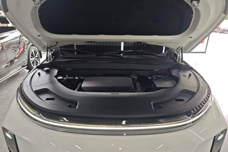 Used Li Auto L7 2024 MAX Model Engine Bay