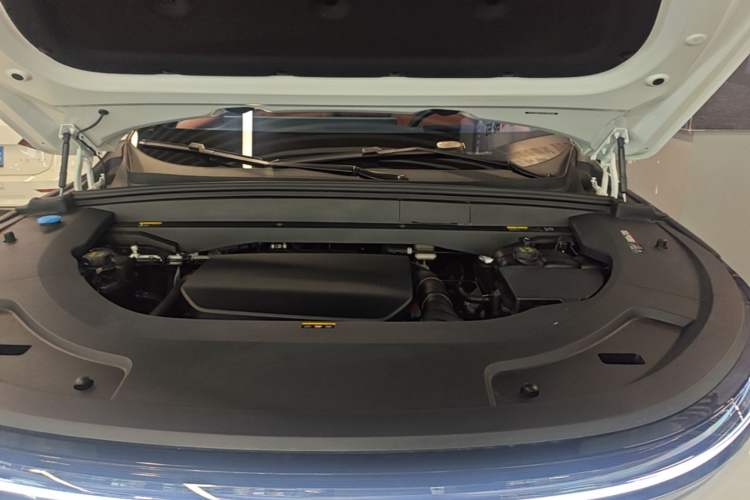 Used Li Auto L7 2024 MAX Model Engine Bay