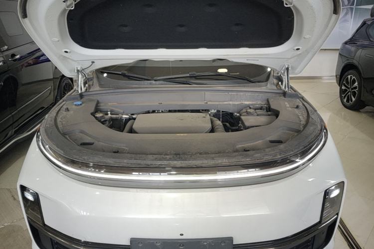 Used Li Auto L7 2024 Pro Model Engine Bay