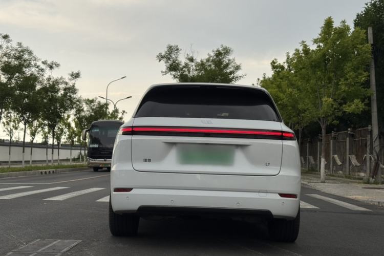 Used Li Auto L7 2024 Ultra Model Exterior 1
