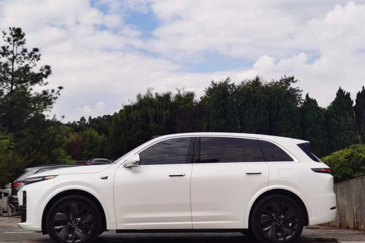 Used Li Auto L7 2024 Ultra Model Exterior 2