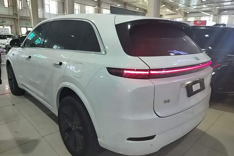 Used Li Auto L7 2024 Ultra Model Exterior 2