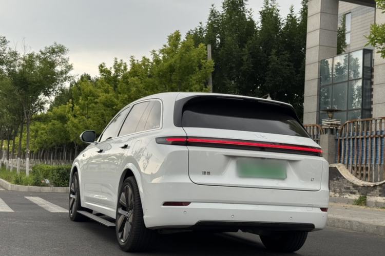 Used Li Auto L7 2024 Ultra Model Exterior 2
