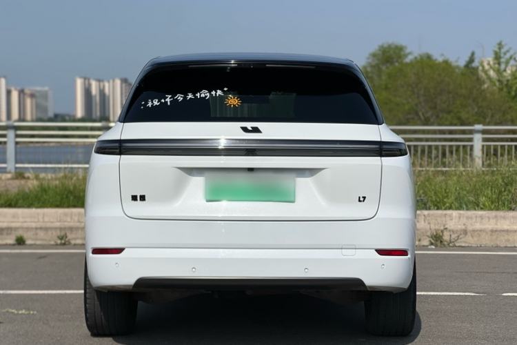 Used Li Auto L7 2024 MAX Model Exterior 2