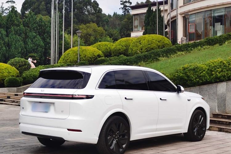 Used Li Auto L7 2024 Ultra Model Exterior 4