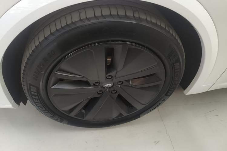 Used Li Auto L7 2024 MAX Model Exterior 4