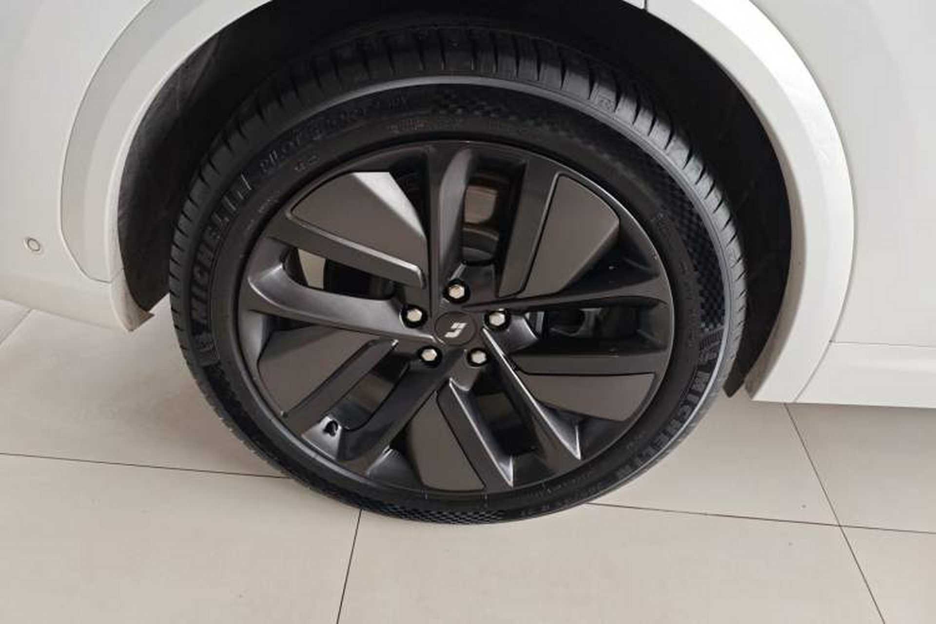 Used Li Auto L7 2024 Ultra Model Exterior 5