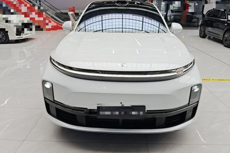 Used Li Auto L7 2024 MAX Model Front