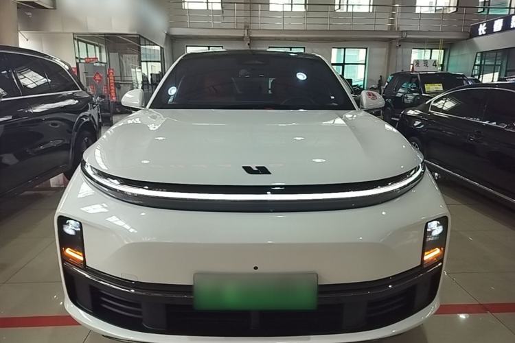 Used Li Auto L7 2024 Pro Model Front