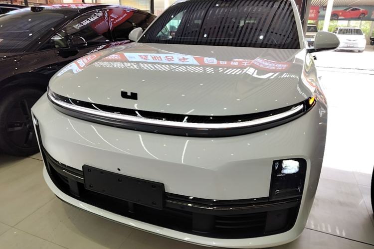 Used Li Auto L7 2024 MAX Model Front