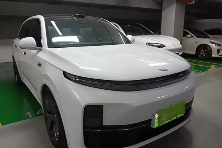 Used Li Auto L7 2024 Ultra Model Front Right 45 Deg