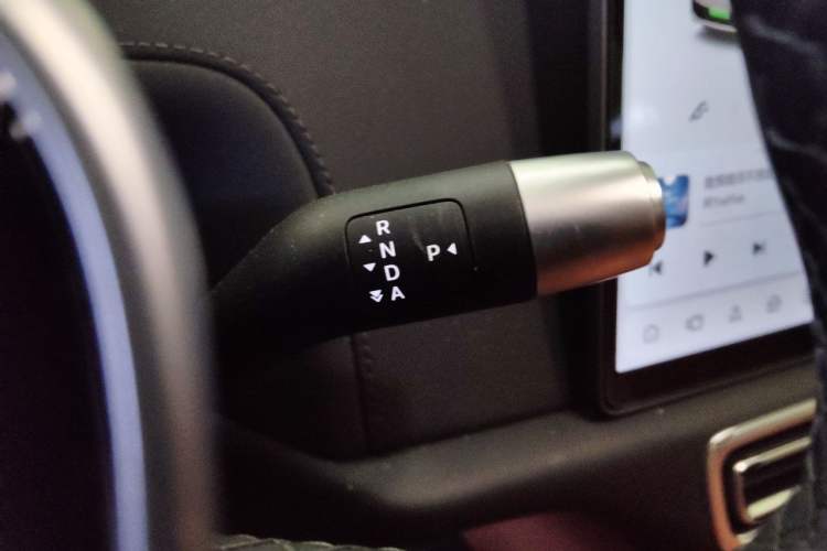 Used Li Auto L7 2024 MAX Model Gear Lever