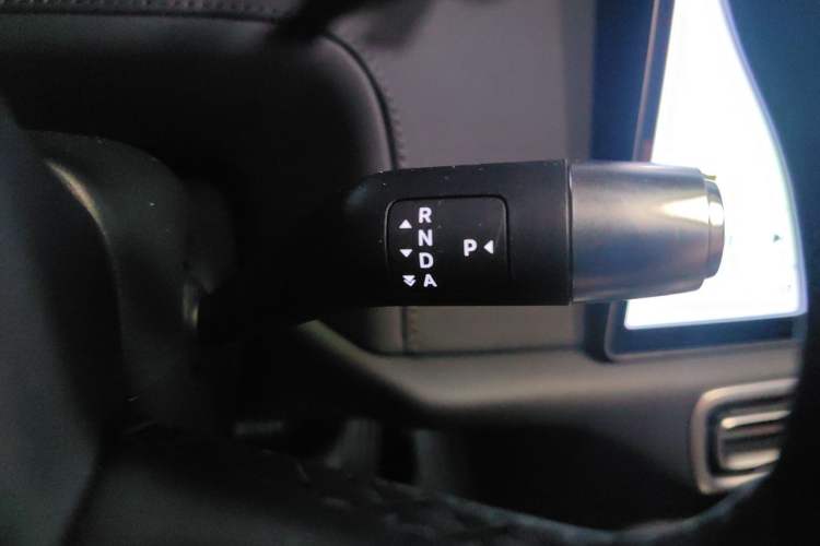 Used Li Auto L7 2024 MAX Model Gear Lever
