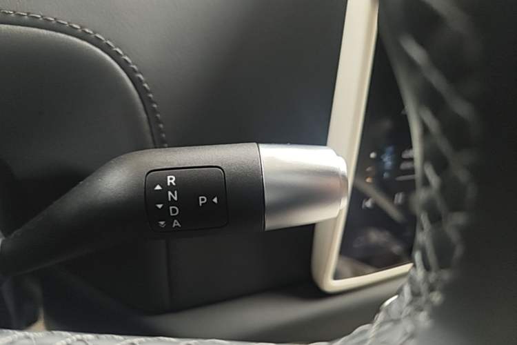 Used Li Auto L7 2024 Ultra Model Gear Lever