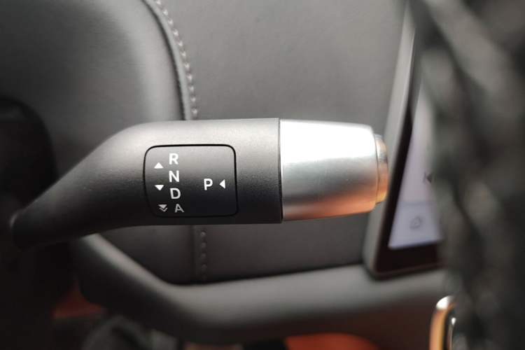 Used Li Auto L7 2024 MAX Model Gear Lever