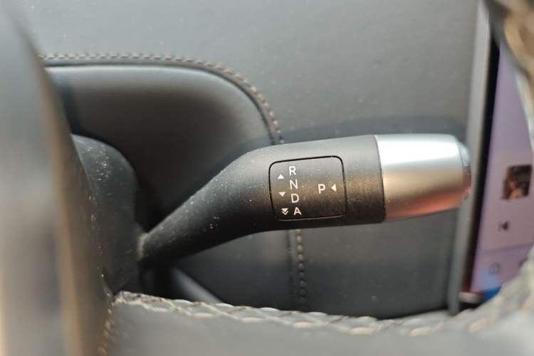Used Li Auto L7 2024 MAX Model Gear Lever