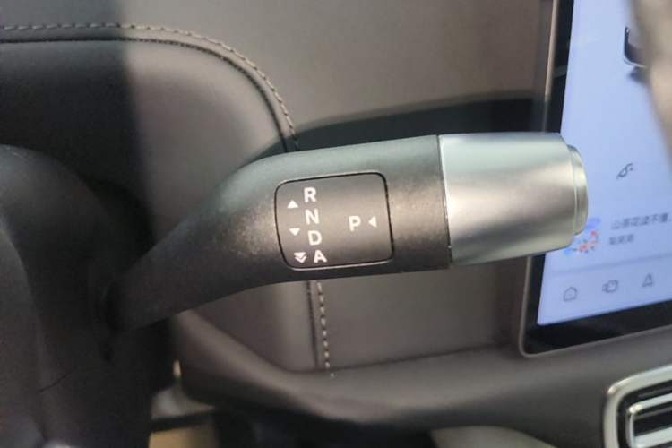 Used Li Auto L7 2024 MAX Model Gear Lever