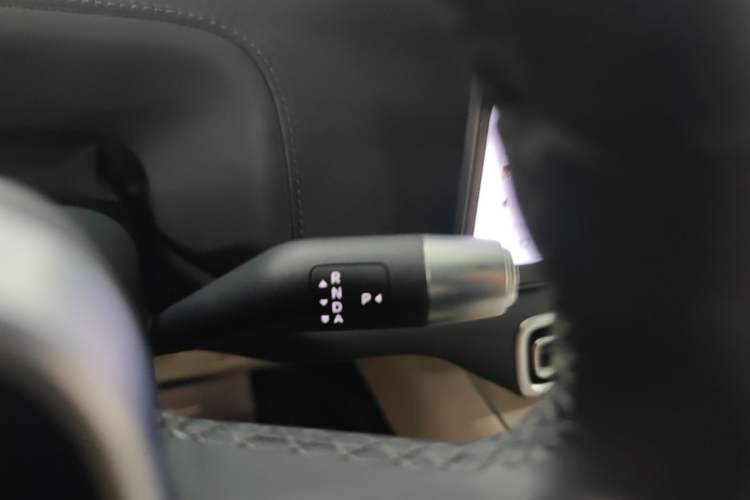 Used Li Auto L7 2024 MAX Model Gear Lever