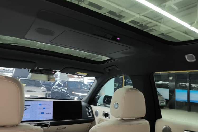 Used Li Auto L7 2024 Ultra Model Headliner