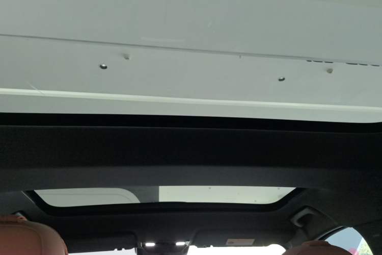 Used Li Auto L7 2024 MAX Model Headliner