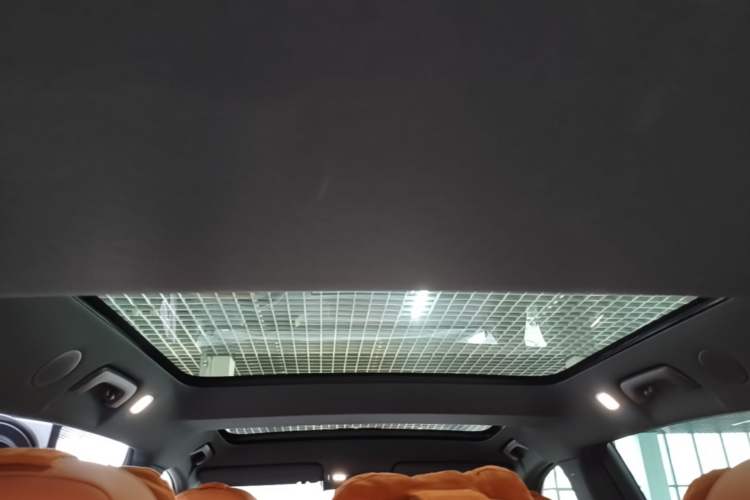 Used Li Auto L7 2024 MAX Model Headliner