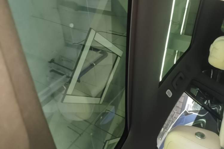 Used Li Auto L7 2024 MAX Model Headliner