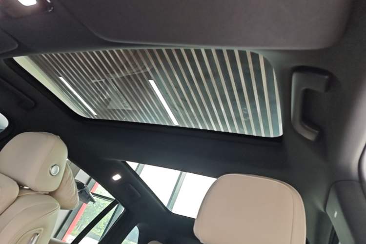 Used Li Auto L7 2024 MAX Model Headliner