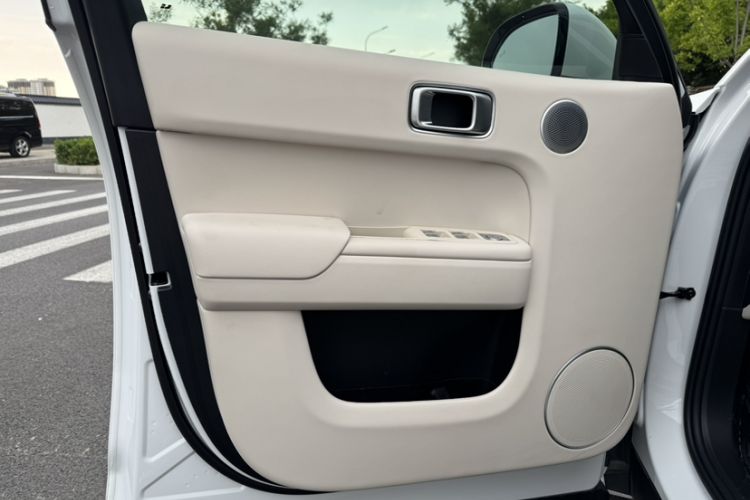 Used Li Auto L7 2024 Ultra Model Interior 10