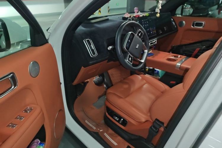 Used Li Auto L7 2024 MAX Model Interior 3