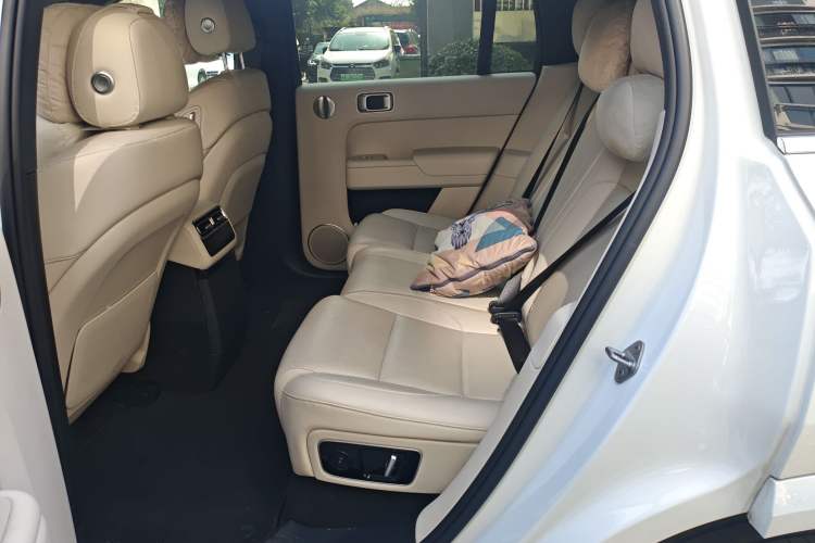Used Li Auto L7 2024 MAX Model Interior 4