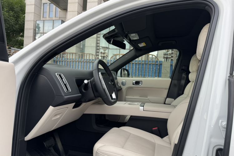 Used Li Auto L7 2024 Ultra Model Interior 7