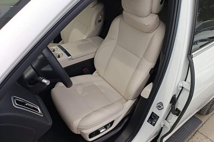Used Li Auto L7 2024 Ultra Model Left Front Seat