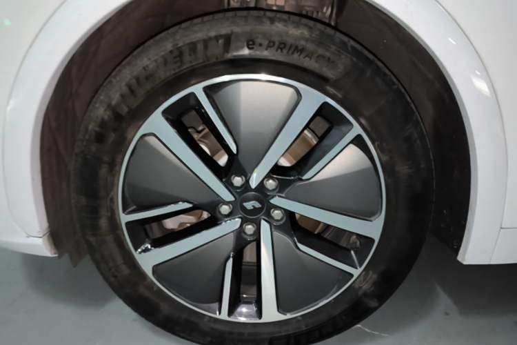 Used Li Auto L7 2024 MAX Model Left Front Wheel Hub