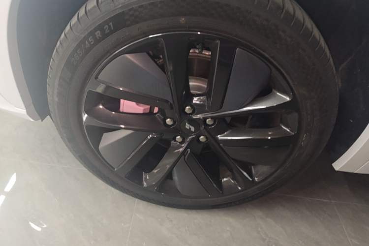 Used Li Auto L7 2024 MAX Model Left Front Wheel Hub