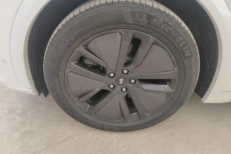 Used Li Auto L7 2024 Pro Model Left Front Wheel Hub