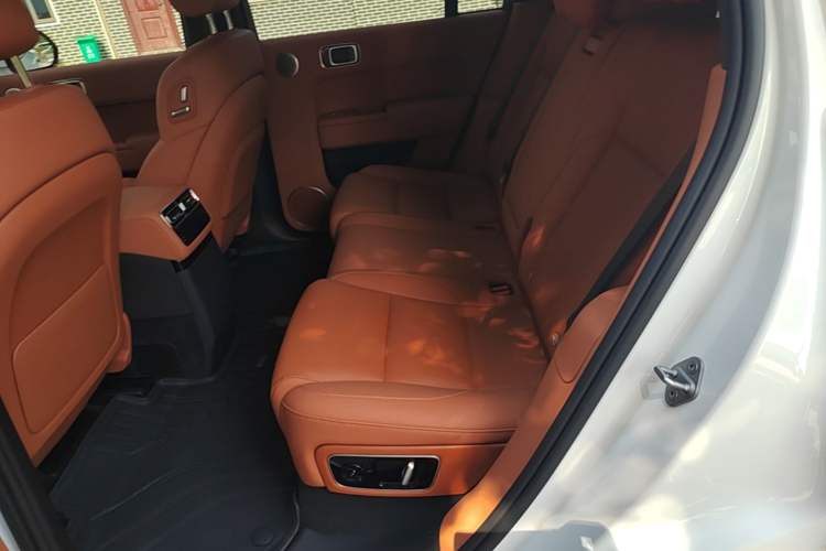 Used Li Auto L7 2024 MAX Model Left Rear Seat