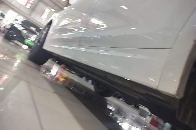 Used Li Auto L7 2024 Ultra Model Left Side Sill