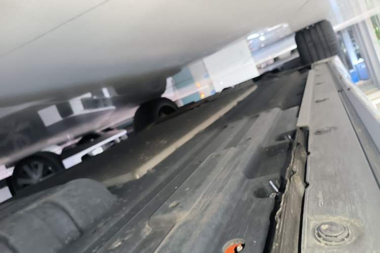 Used Li Auto L7 2024 Ultra Model Left Side Sill