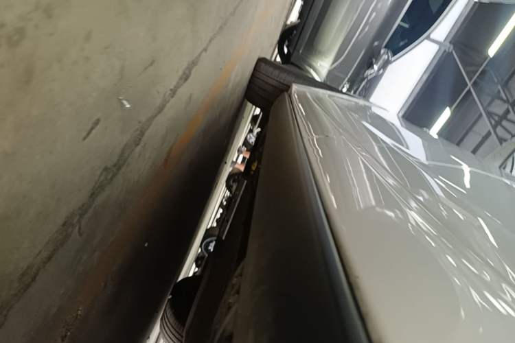 Used Li Auto L7 2024 Pro Model Left Side Sill