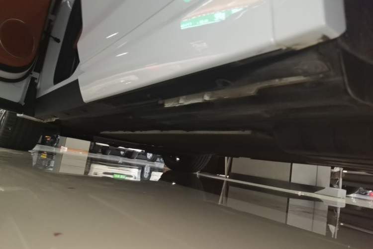 Used Li Auto L7 2024 Pro Model Left Side Sill