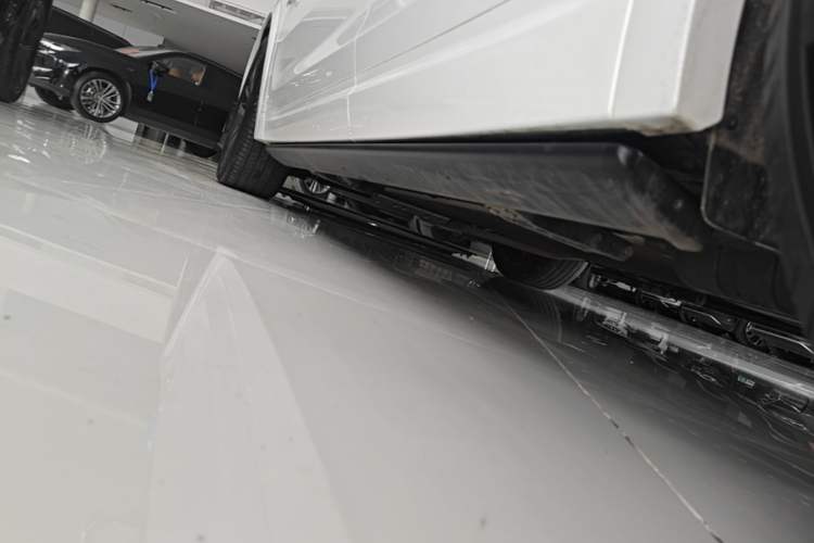 Used Li Auto L7 2024 Pro Model Left Side Sill
