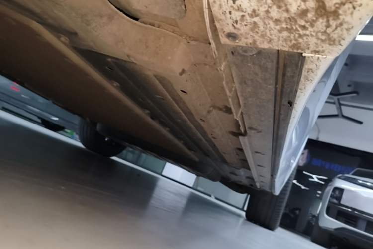 Used Li Auto L7 2024 MAX Model Left Side Sill