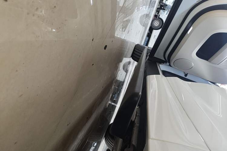 Used Li Auto L7 2024 Ultra Model Left Side Sill