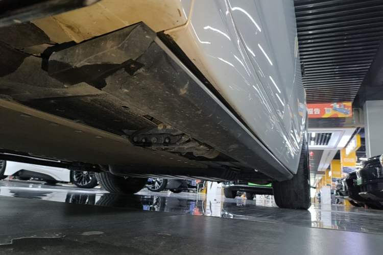 Used Li Auto L7 2024 Pro Model Left Side Sill