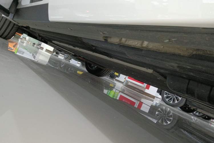 Used Li Auto L7 2024 Ultra Model Left Side Sill