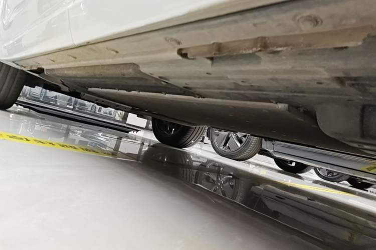 Used Li Auto L7 2024 Ultra Model Left Side Sill